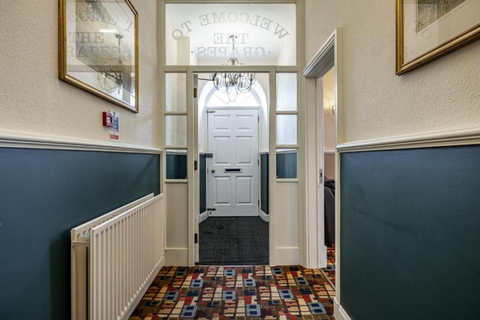 The Grapes Hotel Newcastleton Εξωτερικό φωτογραφία